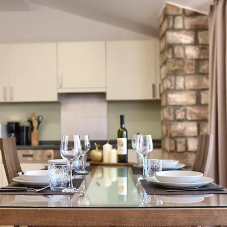 Апартаменты Mikulic Пула