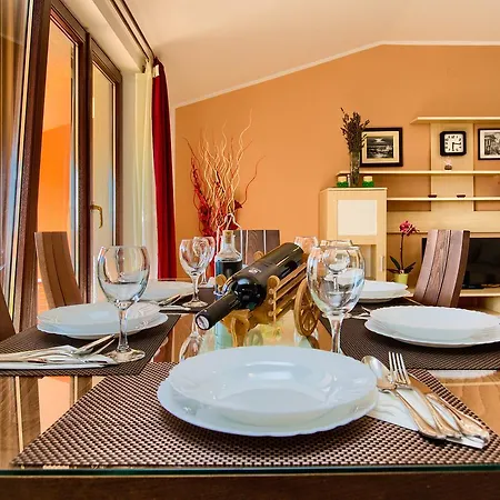 Apartament Mikulic *